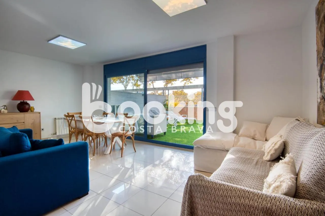 Soleado - Apartament Amb Gran Terrassa Al Centre De Platja D'Aro, Amb Parking I Piscina Comunitaria